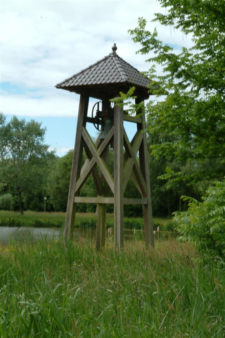 Sappemeer-klokkenstoel-Nw-Woelwijck-02-Large